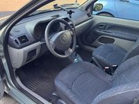 Second-hand Renault Clio II 2002 Verde Berlinǎ