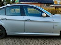 gebraucht BMW 320 i Facelift LCI Automatik,Leder, Schiebedach