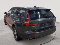 Gebraucht Volvo V60 CC Pro 250 PS (183 kW) 2021 Pine grey metallic Kombi