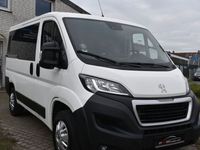 gebraucht Peugeot Boxer Kombi 330 L1H1 Allure Blue-HDi 140