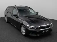 Gebraucht BMW 330 Sport Line 258 PS (189 kW) 2020 Schwarz Limousine