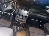 Gebraucht BMW 318 116 PS (85 kW) 2005 Schwarz Kombi