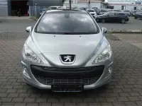 Gebraucht Peugeot 308 136 PS (100 kW) 2008 Silber Limousine