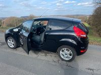 Gebraucht Ford Fiesta Trend 60 PS (44 kW) 2012 Schwarz Kleinwagen