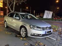 Gebraucht VW Passat Highline 140 PS (102 kW) 2011 Silber Limousine