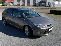 Gebraucht Ford Focus Titanium X 182 PS (133 kW) 2012 Braun Limousine
