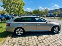 Gebraucht Skoda Superb Style 190 PS (139 kW) 2018 Beige Kombi