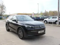 Gebraucht VW Tiguan Goal 150 PS (110 kW) 2025 Schwarz SUV
