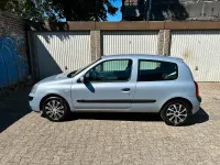 Gebraucht Renault Clio 75 PS (55 kW) 2004 Kleinwagen