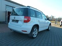 Gebraucht Skoda Yeti Ambition 105 PS (77 kW) 2015 Weiß SUV