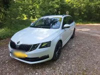 Gebraucht Skoda Octavia Ambition 150 PS (110 kW) 2017 Weiß Kombi