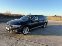 Gebraucht VW Passat Elegance 150 PS (110 kW) 2020 Schwarz Kombi