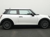 Gebraucht Mini Cooper 156 PS (114 kW) 2024 Nanuq white Kleinwagen