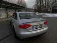 Gebraucht Audi A4 Ambiente 160 PS (117 kW) 2011 Grau Limousine