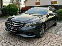 Second-hand Mercedes E200 136 CP (100 kW) 2013 Gri Berlinǎ