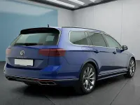 Gebraucht VW Passat 190 PS (139 kW) 2022 Blau Kombi