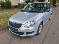 Gebraucht Skoda Fabia Classic 75 PS (55 kW) 2011 Silber Limousine