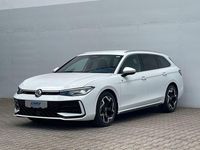 Gebraucht VW Passat R-line 150 PS (110 kW) 2025 Weiß Kombi