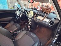 Second-hand Mini Cooper 120 CP (88 kW) 2007 Negru Hatchback