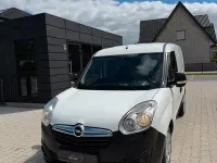 Gebraucht Opel Combo 90 PS (66 kW) 2014 Weiß Van / Kleinbus