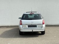Gebraucht Opel Astra 90 PS (66 kW) 2007 Silber Kombi
