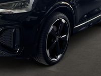 Gebraucht Audi Q2 S-Line 150 PS (110 kW) 2023 Mythosschwarz metallic SUV