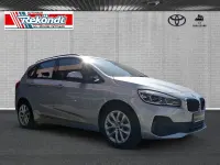 Gebraucht BMW 225 Active Tourer Advantage 220 PS (161 kW) 2021 Silber Van / Kleinbus