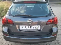 Gebraucht Opel Astra Edition 101 PS (74 kW) 2011 Grau Kombi