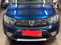 Gebraucht Dacia Logan MCV Stepway 90 PS (66 kW) 2018 Blau Limousine