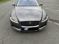 Gebraucht Jaguar XF Prestige 163 PS (119 kW) 2016 Grau Limousine