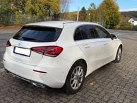 Gebraucht Mercedes A180 116 PS (85 kW) 2018 Weiß Limousine