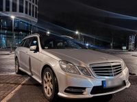 Gebraucht Mercedes E350 265 PS (194 kW) 2012 Silber Kombi