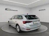 Gebraucht Skoda Octavia Style 150 PS (110 kW) 2023 Brillantsilber metallic Kombi
