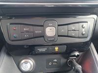 Gebraucht Nissan Leaf Acenta 110 kW (150 PS) 2018 Weiß Kleinwagen