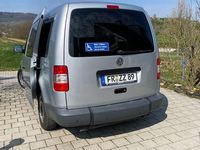 Gebraucht VW Caddy Maxi 105 PS (77 kW) 2010 Silber Van / Kleinbus