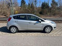 Gebraucht Ford Fiesta SYNC Edition 101 PS (74 kW) 2014 Silber Kleinwagen
