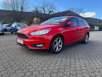 Gebraucht Ford Focus Business Edition 125 PS (91 kW) 2016 Rot Kombi