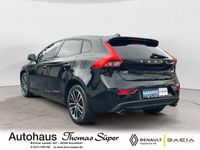 gebraucht Volvo V40 D4 Geartronic Momentum NAVI LED STANDHEIZUNG 4xSHZ