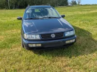 Gebraucht VW Passat 101 PS (74 kW) 1996 Blau Kombi