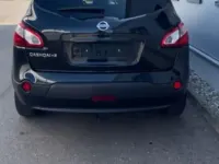 Gebraucht Nissan Qashqai 141 PS (103 kW) 2011 Schwarz SUV