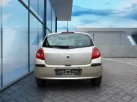 Gebraucht Renault Clio III 111 PS (81 kW) 2007 Gold Limousine