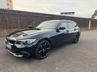 Gebraucht BMW 320 Shadowline 190 PS (139 kW) 2020 Schwarz Kombi