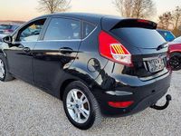 Gebraucht Ford Fiesta Titanium 95 PS (69 kW) 2016 Schwarz Kleinwagen