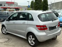 Gebraucht Mercedes B170 116 PS (85 kW) 2006 Silber Van / Kleinbus