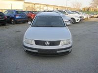 Używany VW Passat Basis 150 KM (110 kW) 1999 Srebrny Kombi