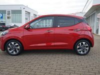 Neu Hyundai i10 63 PS (46 kW) 2025 Rot Kleinwagen