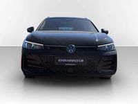 Gebraucht VW Passat R-line 150 PS (110 kW) 2024 Grenadillschwarz metallic Kombi