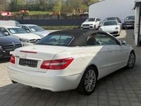 Gebraucht Mercedes E200 184 PS (135 kW) 2010 Weiß Cabrio