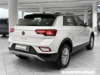 Gebraucht VW T-Roc Life 150 PS (110 kW) 2025 Pure white (weiß) SUV