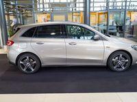Gebraucht Mercedes B250e Progressive 160 PS (117 kW) 2020 Silber Van / Kleinbus